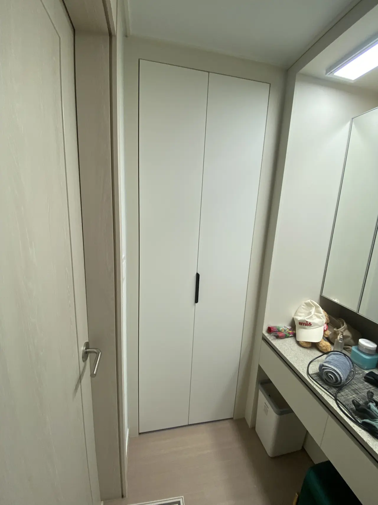 수납장문짝이 안 닫힐 때 대표 이미지
